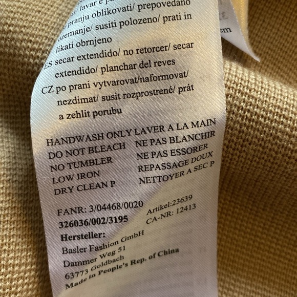 Basler 100% Virgin Wool Long Open Cardigan Sweater Size 42 EUR/ 10 US - Picture 14 of 14